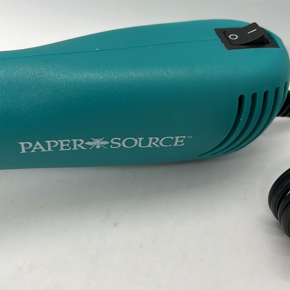 Paper Source Embossing Gun Heat Tool - Picture 3 of 5